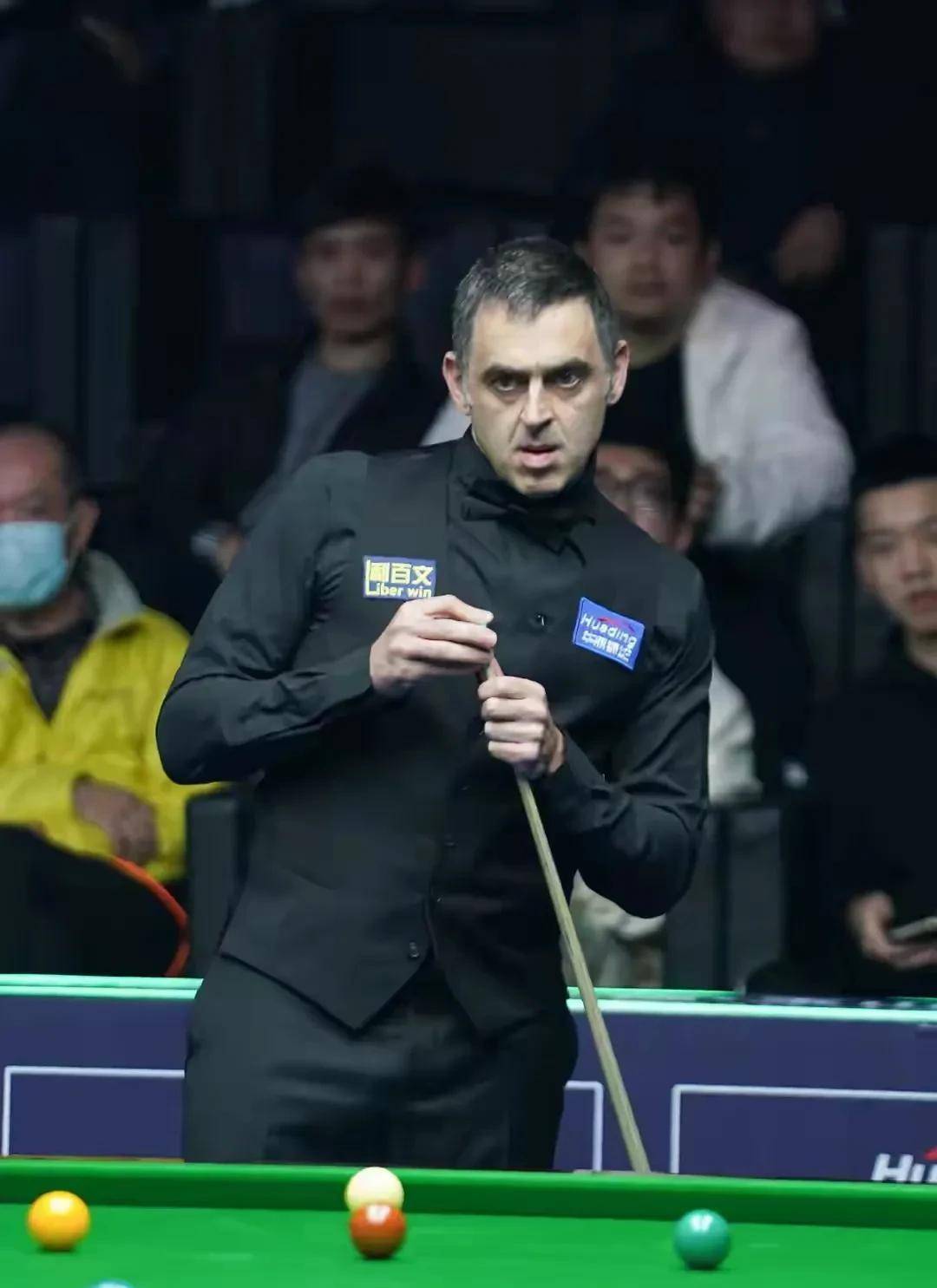 级厉害的胜, edc, 个月的半决