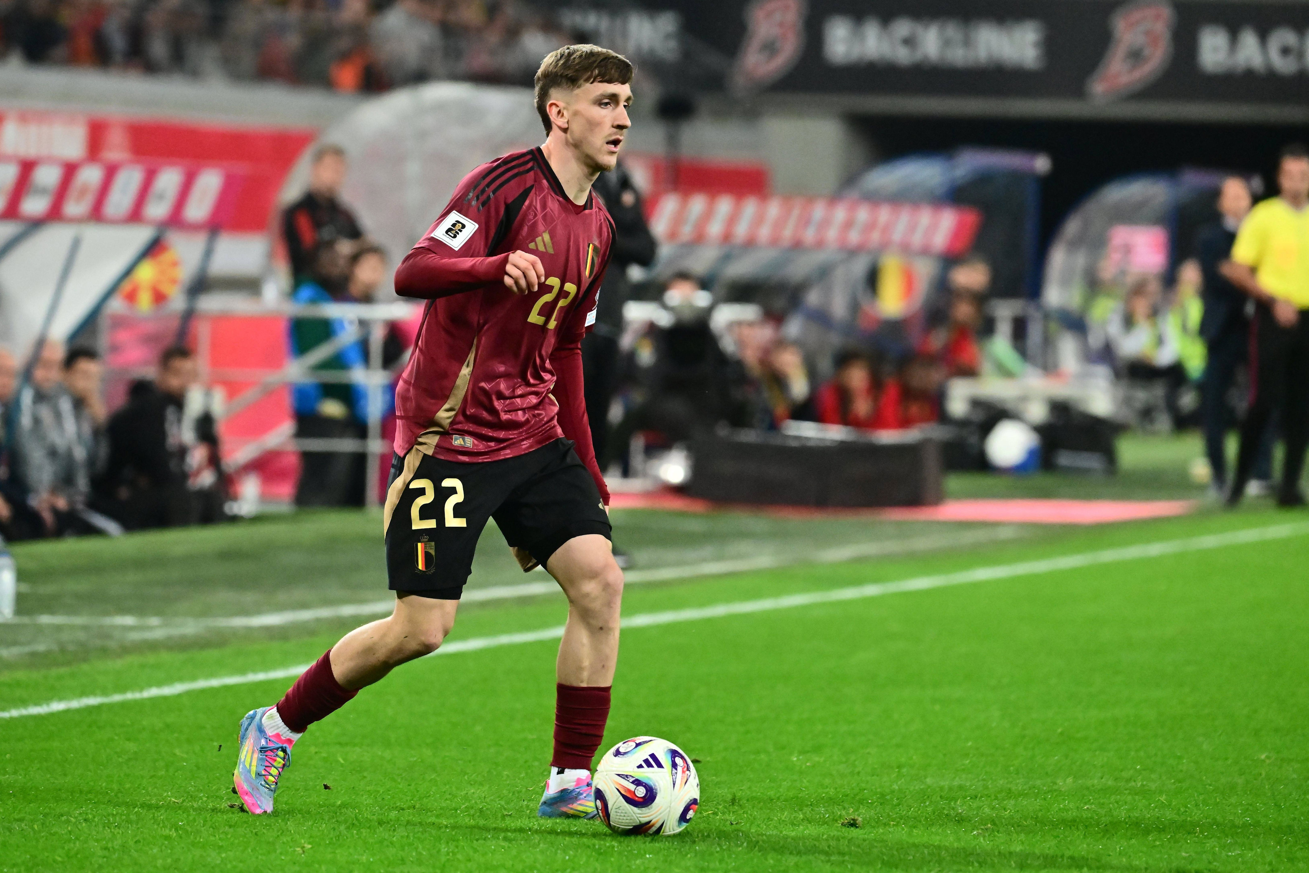 核心, 同样不可替, 争主力位置